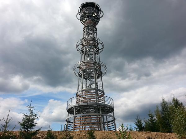 Šopování zinkem rozhledny cibulka